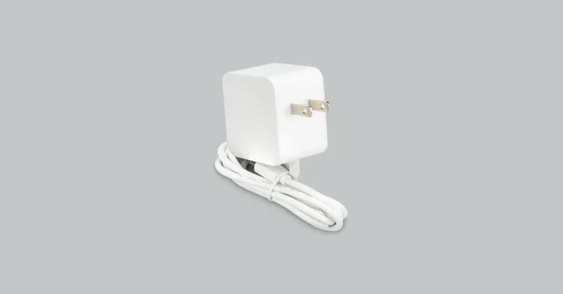ラズベリーパイ公式電源アダプター（27W）が国内で販売開始