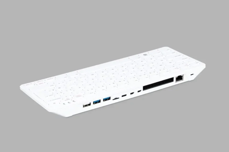 キーボード一体型Raspberry Pi 400の後継機種Pi500がリリース、公式モバイルモニターも